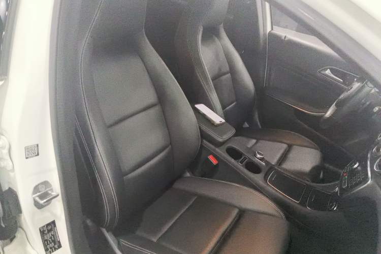 Used Mercedes-Benz GLA 2018 GLA 200 Fashion Model