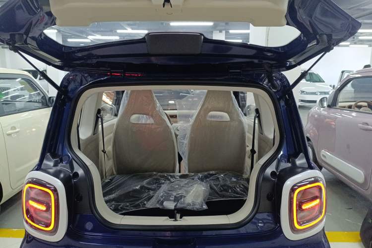 Used Bestune Pony 2026 222km Colorful Horse