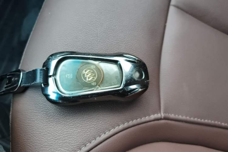 Used Buick GL6 2019 18T 6-Seater Connected Luxury Version China VI Standard
