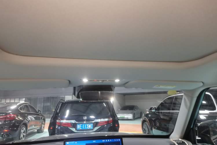 Used  03 2024 472km Four-Wheel Drive Long-Range Intelligent Advanced Version