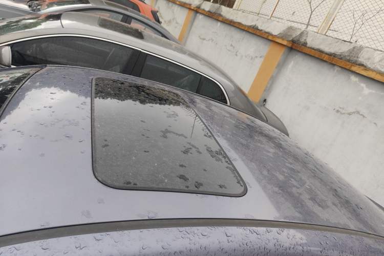 Used Hyundai Celesta 2017 1.6L Automatic Enjoyment Version GLS