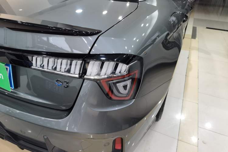 Used Lynk & Co 03 2021 2.0TD Automatic Jing Plus
