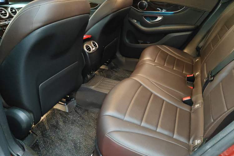 Used Mercedes-Benz GLC 2019 GLC 260 L 4MATIC Dynamic Model
