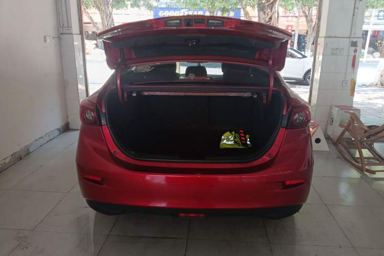 Used Mazda Mazda 3 Axela 2017 Sedan 1.5L Automatic Luxury Model Emission Standard China V
