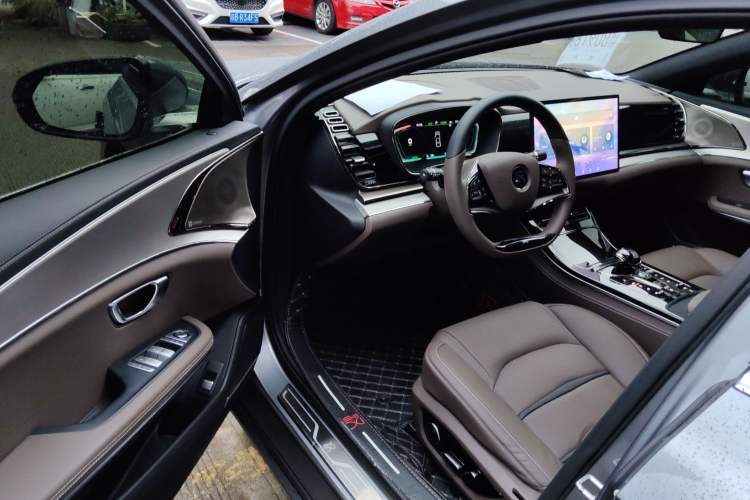 Used BYD Han 2020 EV Long-Range Deluxe Model
