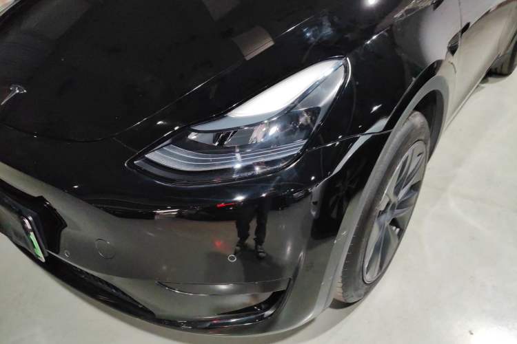 Used Tesla Model Y 2023 Rear-Wheel-Drive Version