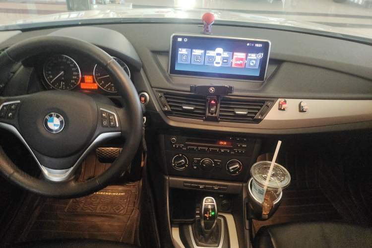 Used BMW X1 2014 sDrive18i Fashion Model
