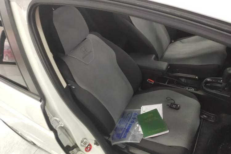 Used Honda Fit 2016 1.5L LXS CVT Comfort Sunroof Version
