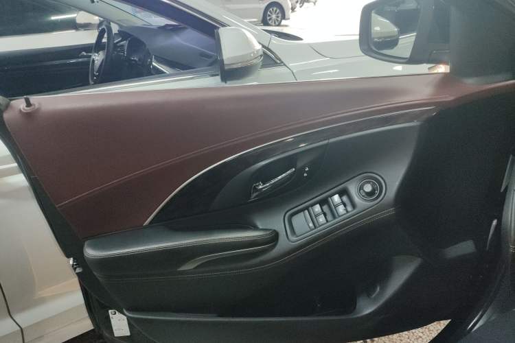 Used Buick LaCrosse 2014 2.0T SIDI Elite Tech Version
