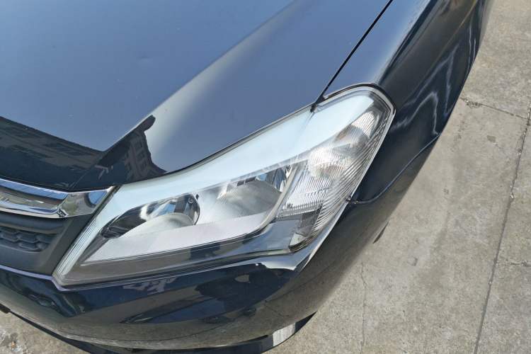 Used BYD F3 2015 Energy-Efficient Model 1.5L Manual Comfort Edition
