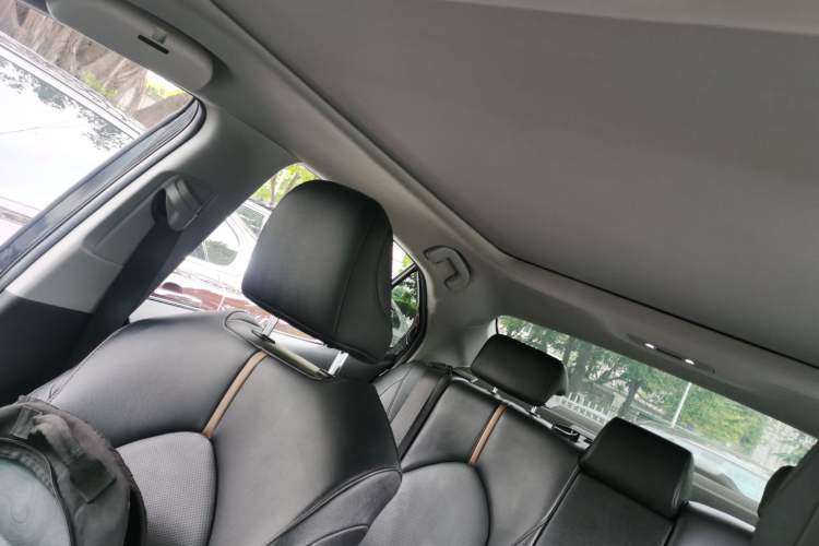 Used Toyota Camry 2021 2.5G Luxury Edition
