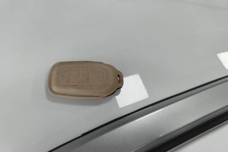 Used Toyota YARiS L 2021 X-Trail 1.5L CVT Leading Edition
