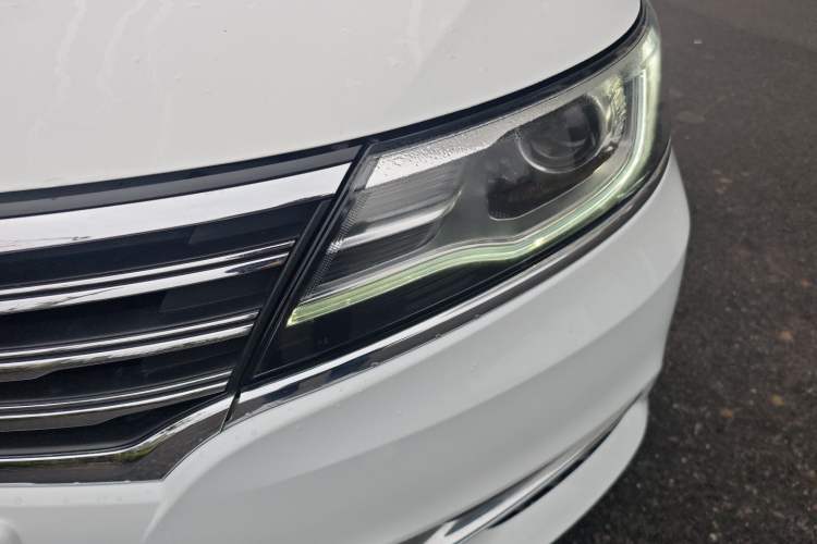Used Roewe i6 2018 20T Automatic Flagship Edition
