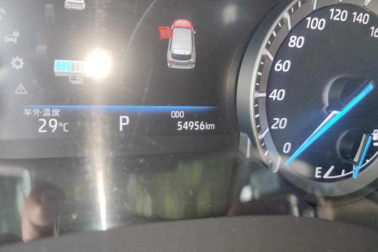 Used Toyota Highlander 2022 Dual-Engine 2.5L Four-Wheel Drive Prestige Version 7 Seats
