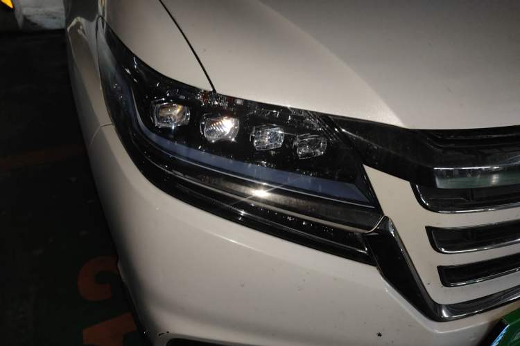 Used Honda Elysion 2019 2.0L Hybrid Luxury Edition