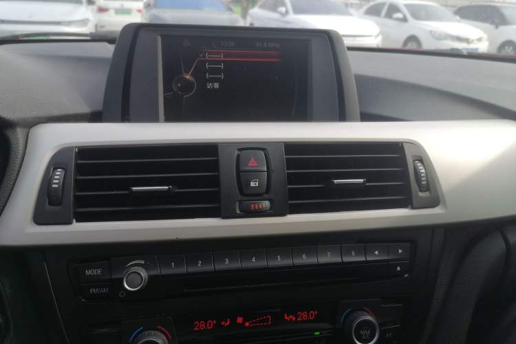 Used BMW 3 Series 2015 320Li Fashion Model
