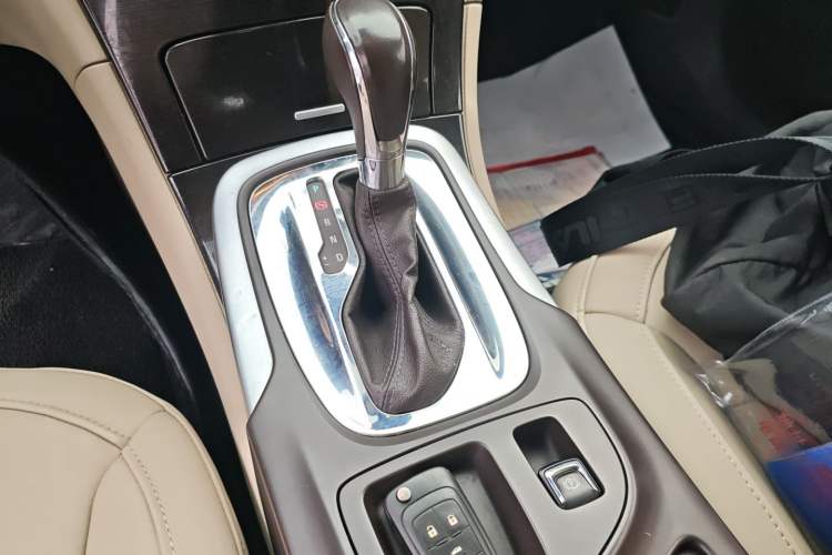 Used Buick Regal 2015 2.0L Elite Fashion Edition
