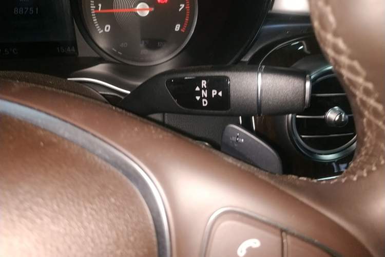 Used Mercedes-Benz GLC 2018 GLC 260 4MATIC Luxury Model