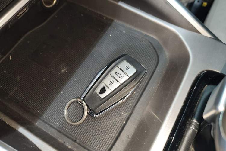 Used Geely Auto Emgrand 2022 4th Generation 1.5L CVT Flagship Model