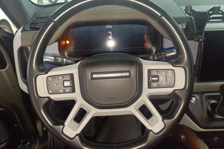 Used Land Rover Defender 2022 110 P400 Dark Edition