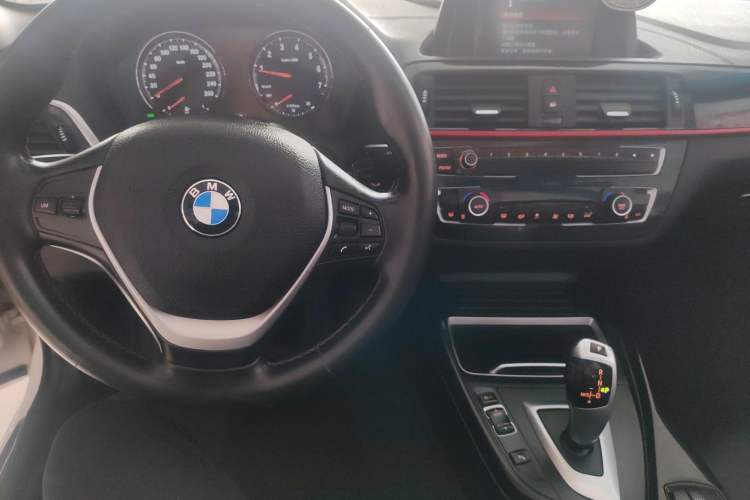 Used BMW 2 Series 2019 225i Convertible Coupe Sports Design Package
