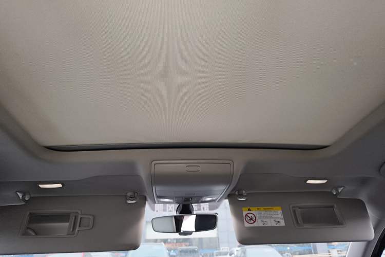 Used Volkswagen Tiguan L 2021 330TSI Automatic Two-Wheel Drive R-Line Enhanced Edition
