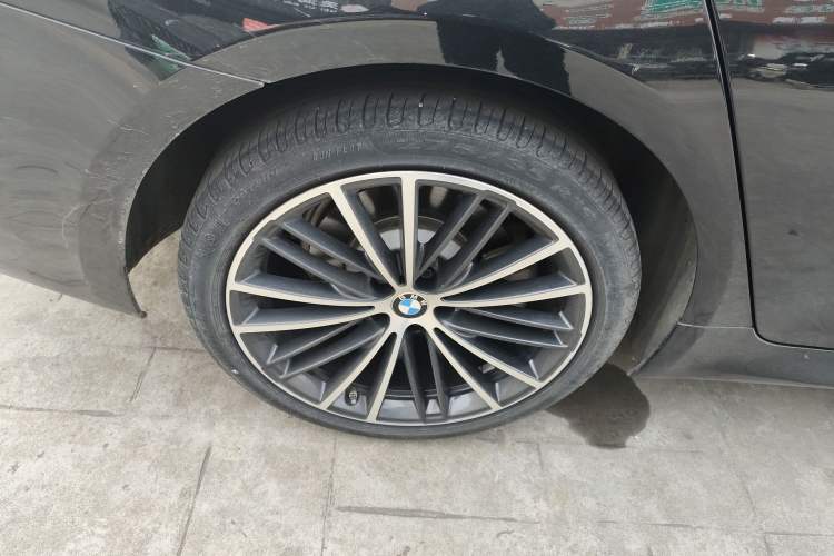 Used BMW 5 Series 2022 Restyled 530Li Leading Edition M Sport Package
