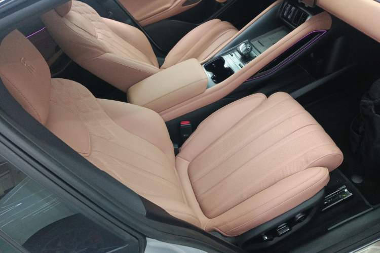 Used BYD Song L EV 2025 Intelligent Driving Version 662 km LiDAR Excellence Edition
