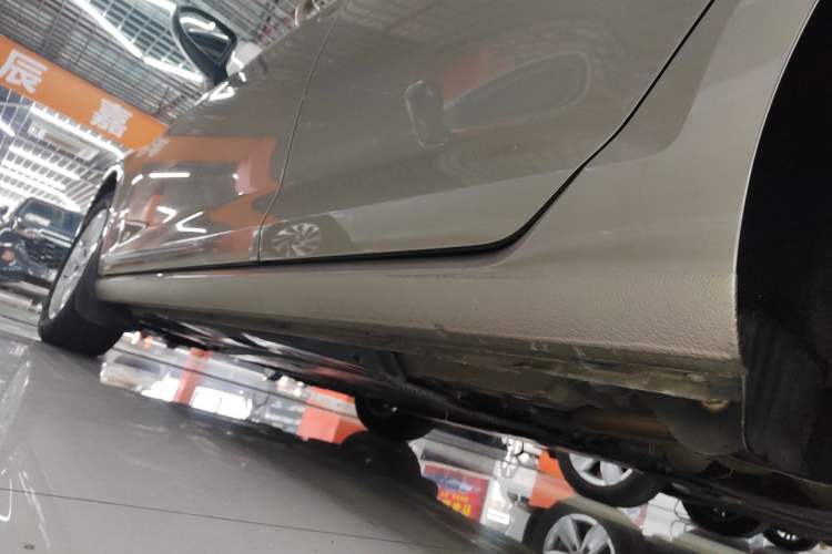 Used Volkswagen Golf 2015 1.4TSI Automatic Luxury Model
