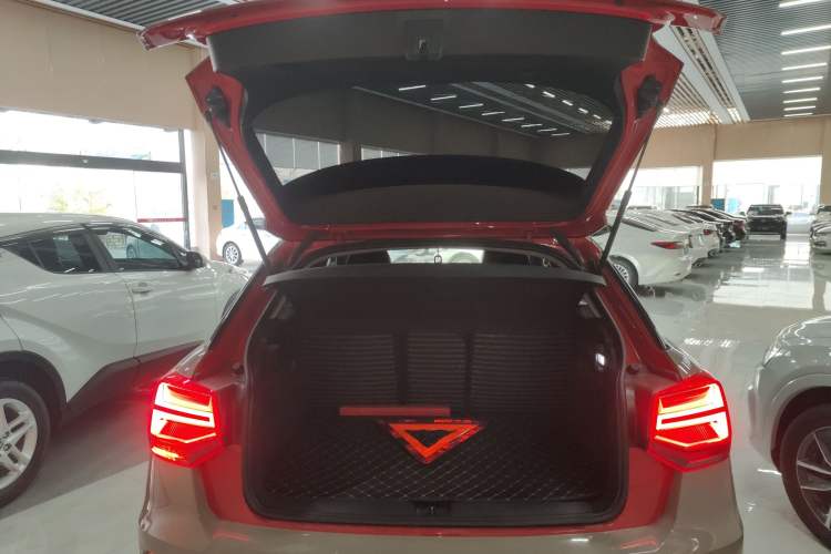 Used Audi Q2L 2018 35 TFSI Launch Exclusive Edition China V
