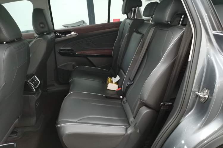 Used Volkswagen ID.6 X 2023 Upgraded Model Pure Long-Range Version