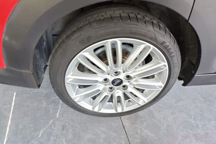 Used  MINI 2022 1.5T COOPER Classic Edition Five-Door Version
