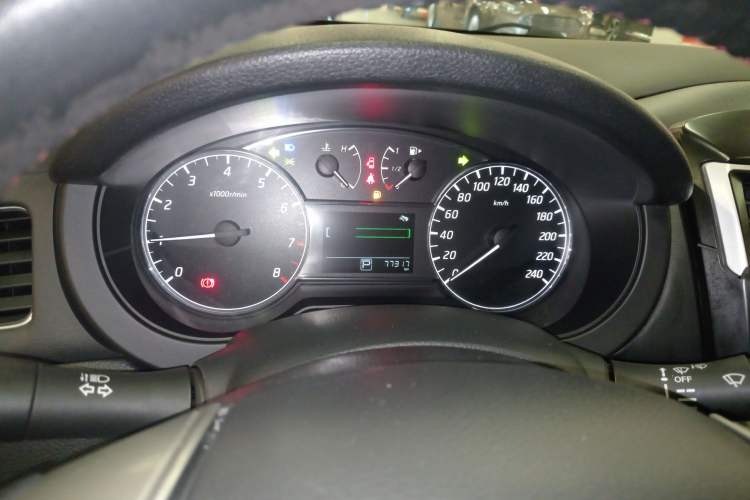 Used Nissan Tiida 2021 1.6L CVT Cool Edition