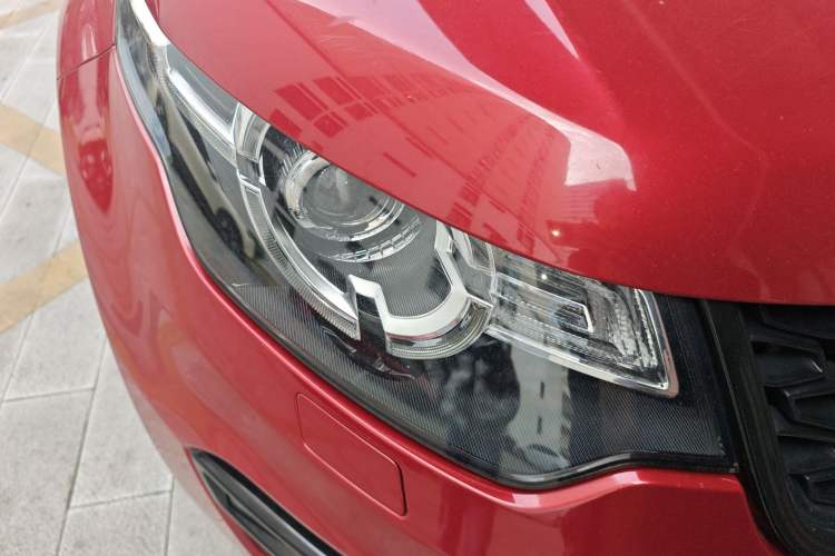 Used Land Rover Discovery Sport 2018 240 PS SE Version