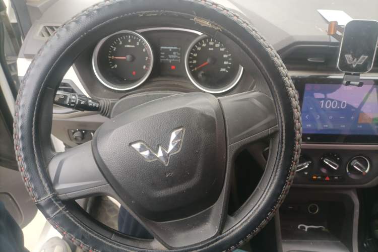 Used Wuling Hongguang 2018 1.5L S Comfort Model L2B