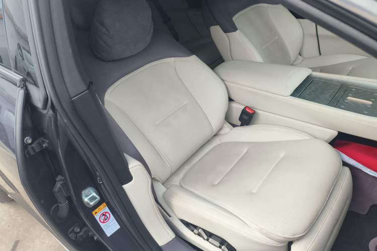 Used  12 2023 650 Three-Laser Four-Wheel Drive Performance Edition