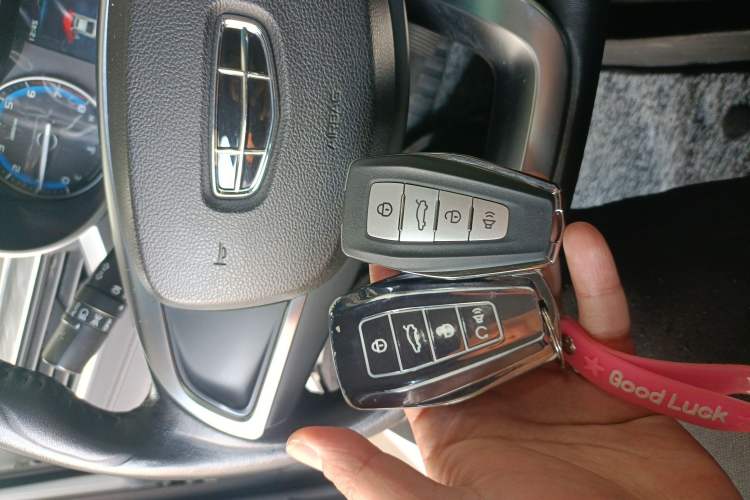 Used Geely Auto Emgrand 2019 Leading Edition 1.5L Manual Luxury Model China VI Standard
