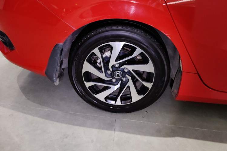 Used Honda Civic 2016 220TURBO CVT Luxury Edition
