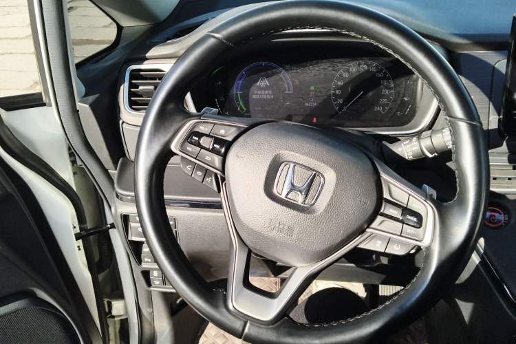 Used Honda Elysion 2022 2.0L eHEV Luxury Edition