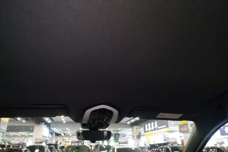 Used Porsche Macan 2018 Macan 2.0T