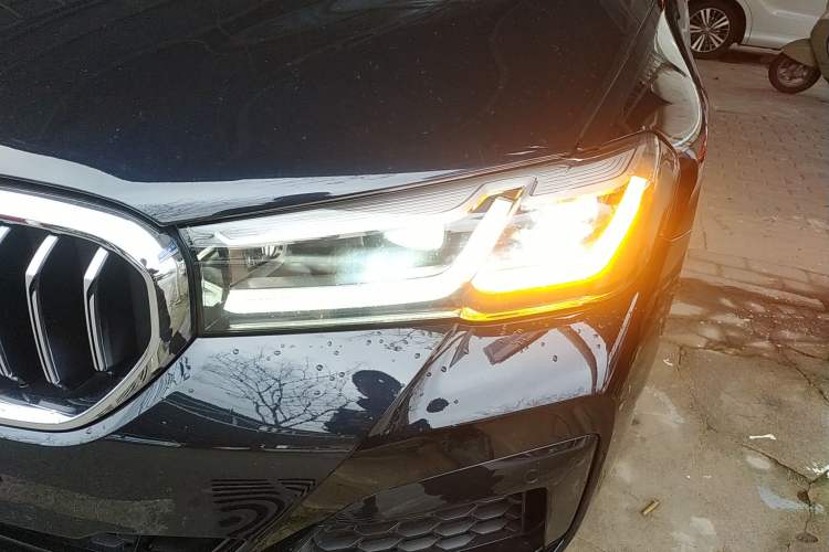 Used BMW 5 Series 2022 Restyled 525Li M Sport Package
