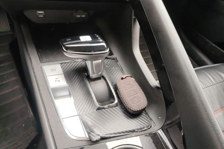 Used Hyundai Elantra 2021 1.5L CVT GLX Elite Edition
