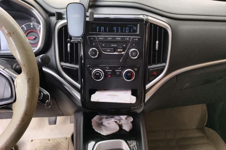 Used Brilliance V3 2017 1.5L Manual Comfort Model