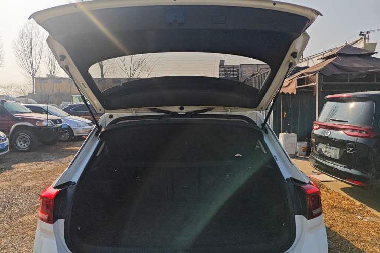 Used Volkswagen T-ROC 2020 230TSI DSG Two-Wheel Drive Advanced Version
