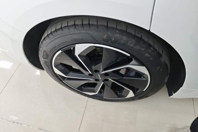 Used Zeekr 001 2023 WE Edition 100 kWh