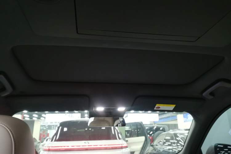 Used Li Auto L9 2022 Max model
