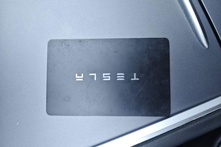 Used Tesla Model Y 2021 Standard Range Rear-Wheel Drive Version