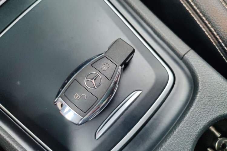 Used Mercedes-Benz GLA 2017 GLA 200 Fashion Model
