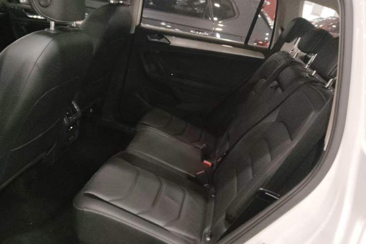 Used Volkswagen Tiguan L 2017 380TSI Automatic All-Wheel-Drive Luxury Edition