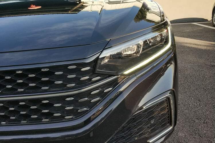 Used Volkswagen Passat 2022 330TSI Starry Elite Edition
